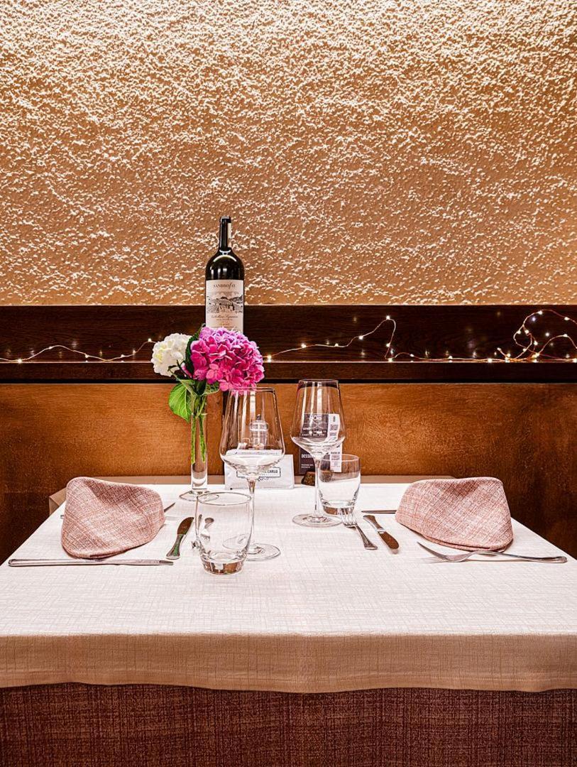 Wine Hotel San Carlo - Relais & Spa - Boutique Hotel Chiuro Extérieur photo