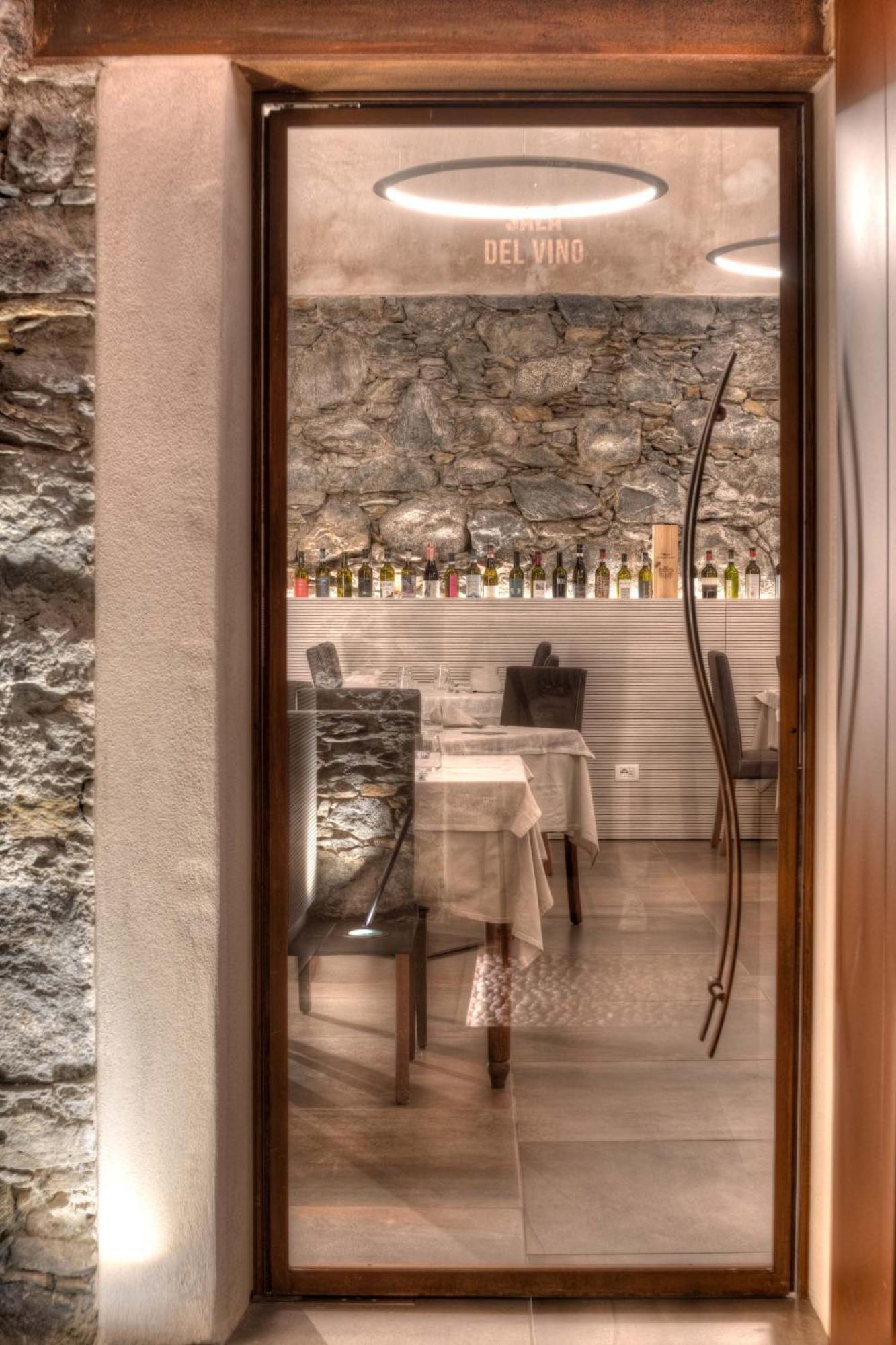 Wine Hotel San Carlo - Relais & Spa - Boutique Hotel Chiuro Extérieur photo